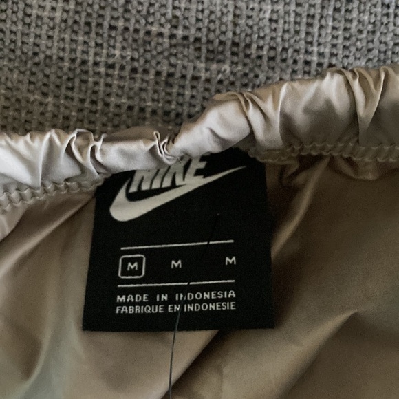 NWT Nike Icon Clash Colorblock Parachute Nylon Bungee Skirt M - Picture 7 of 7